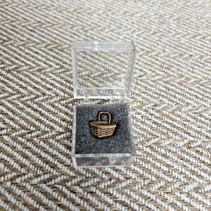 Longaberger Vintage Gold Tone Basket Lapel Pin Tie Tack